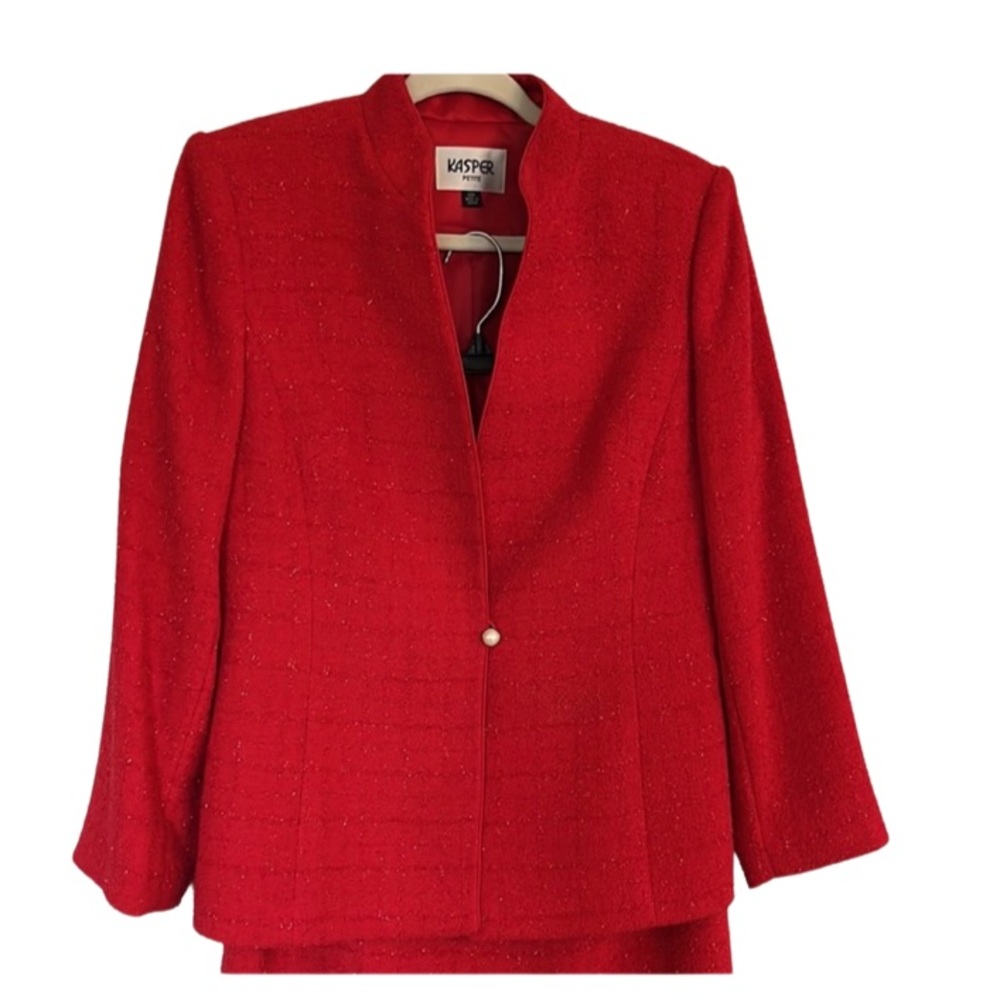 Kasper 2 pc. suit. In new condition.